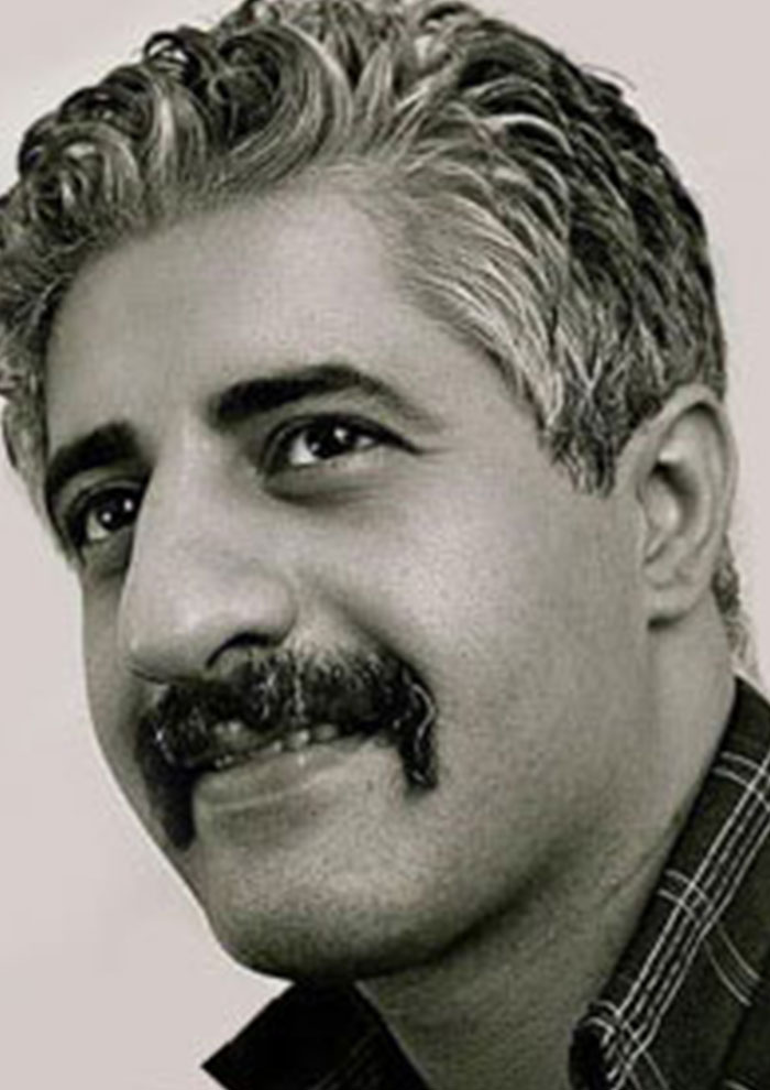 علیرضا روشن